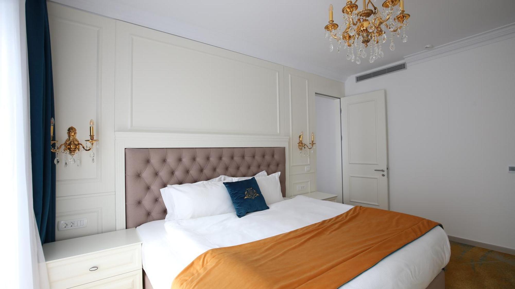 Grand Hotel Belushi Boge Екстериор снимка