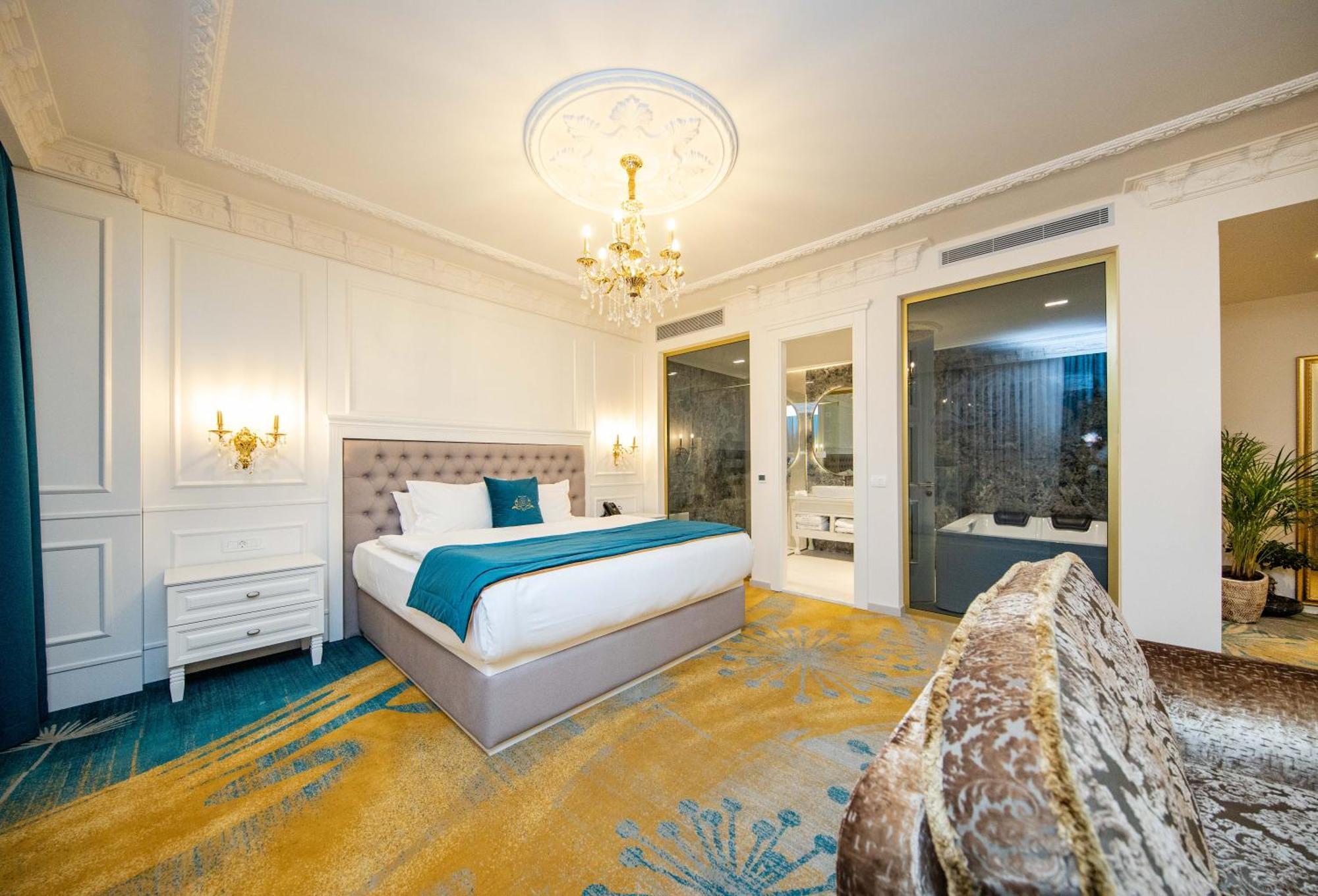 Grand Hotel Belushi Boge Екстериор снимка